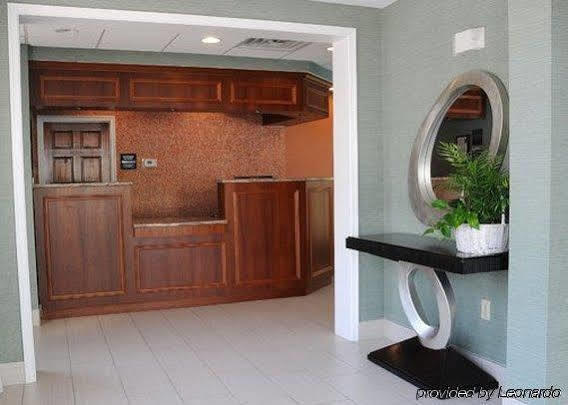 Garner Virginia North By Ihg Hotel 3*