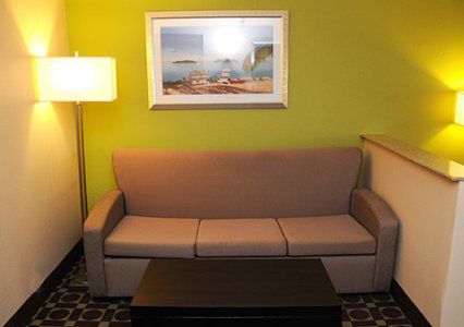 Hotel Garner Virginia North By Ihg