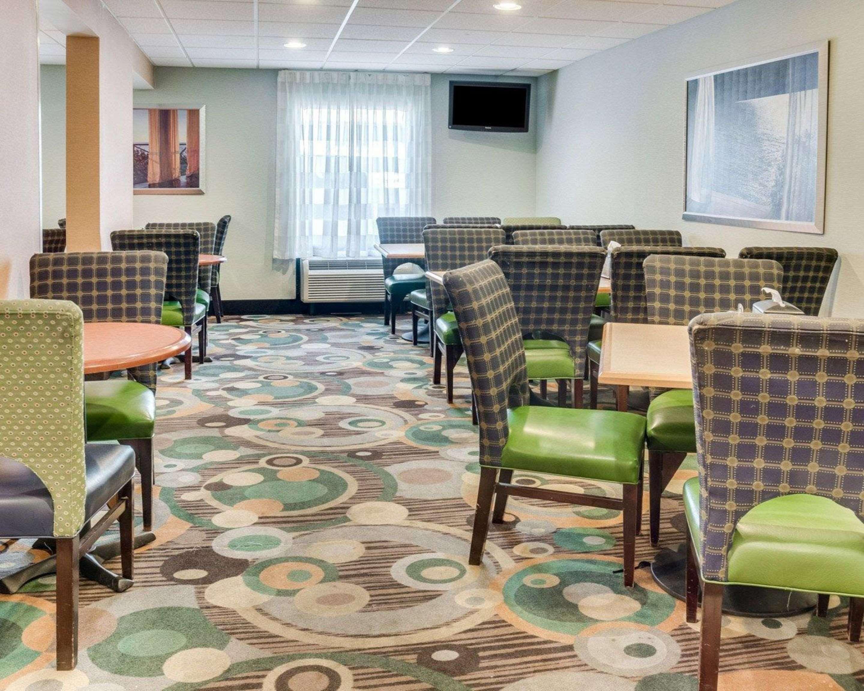Garner Virginia North By Ihg Hotel 3*